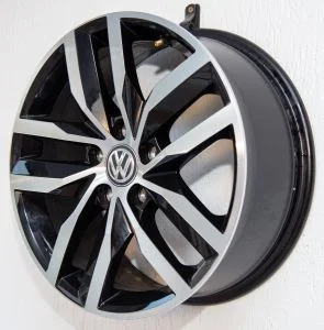 JANTA ALIAJ VW 7XR17 5X112 ET49 Ofertă exclusivă