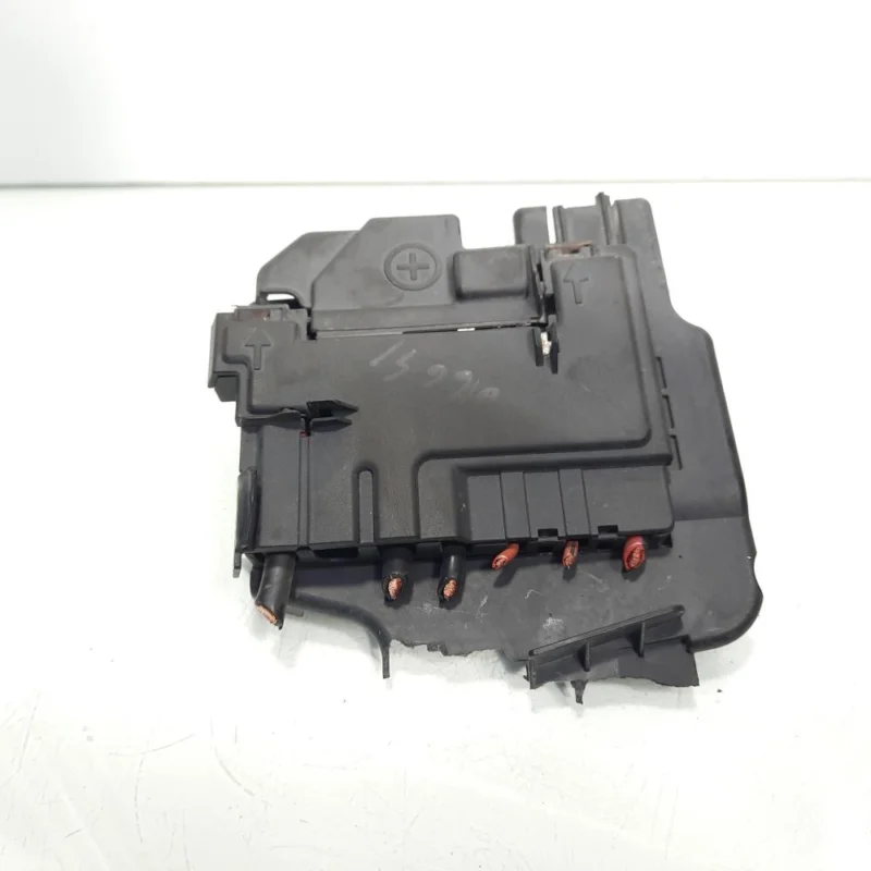 Tablou sigurante borna baterie (+) cod 6R0937550A, Skoda Roomster (5J) (idi:557615) Reducere specială