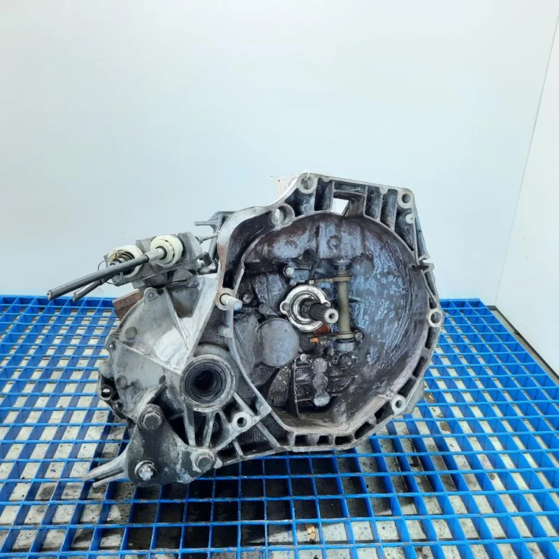 Cutie viteza manuala, Fiat Linea (323), 1.3 M-jet, 5 vit man (idi:541441) Reduceri