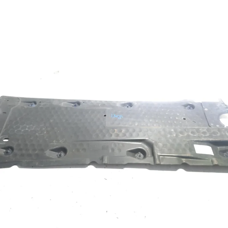 Scut caroserie dreapta, cod 1K0825212K, Golf 6 Plus (idi:542458) Transport gratuit