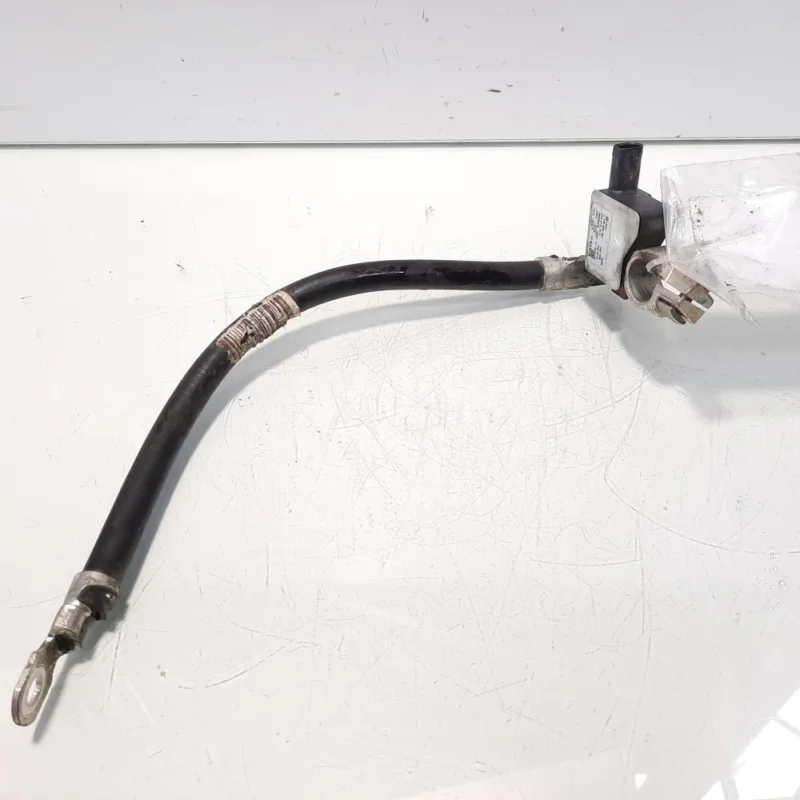 Borna baterie cu capsa, cod 8K0915181E, Audi A5 Sportback (8TA) (idi:549365) Ofertă exclusivă