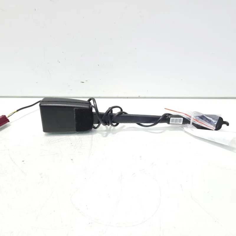 Capsa centura stanga fata cu fir, cod BM51-61209-ABW, Ford Focus 3 Turnier (id:555988) Reduceri