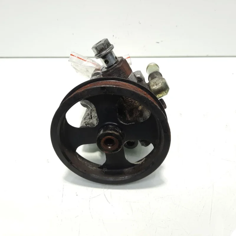 Pompa servo directie, Toyota Rav 4 II (CLA2, XA2, ZCA2, ACA2) 2.0 diesel, 1CD-FTV, 4x4 (id:556321) Popular