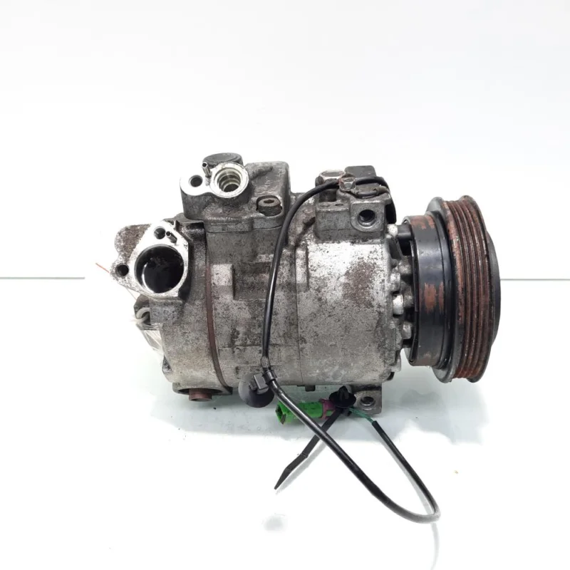 Ultima șansă Compresor clima, cod 8D0260808, VW Passat Variant (3B6), 1.9 TDI, AWX (id:555604)