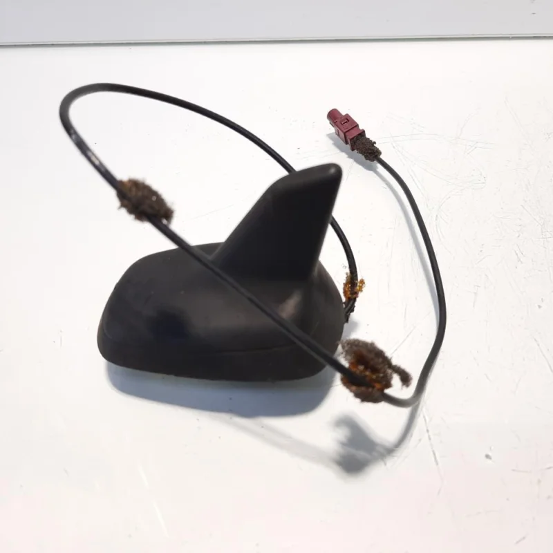 Ultima șansă Antena radio cu navigatie, cod 8E9035503N, Audi A4 Cabriolet (8H7) (idi:549283)