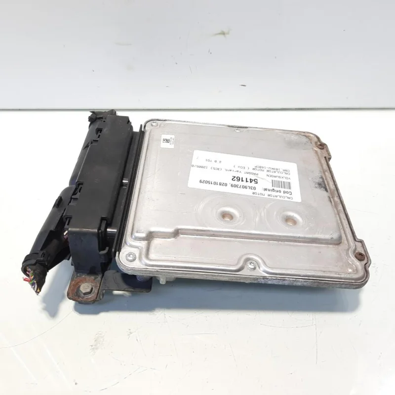 Calculator motor, cod 03L907309, 0281015029, Vw Passat (3C2) 2.0 TDI, CBA (idi:541162) Retur gratuit