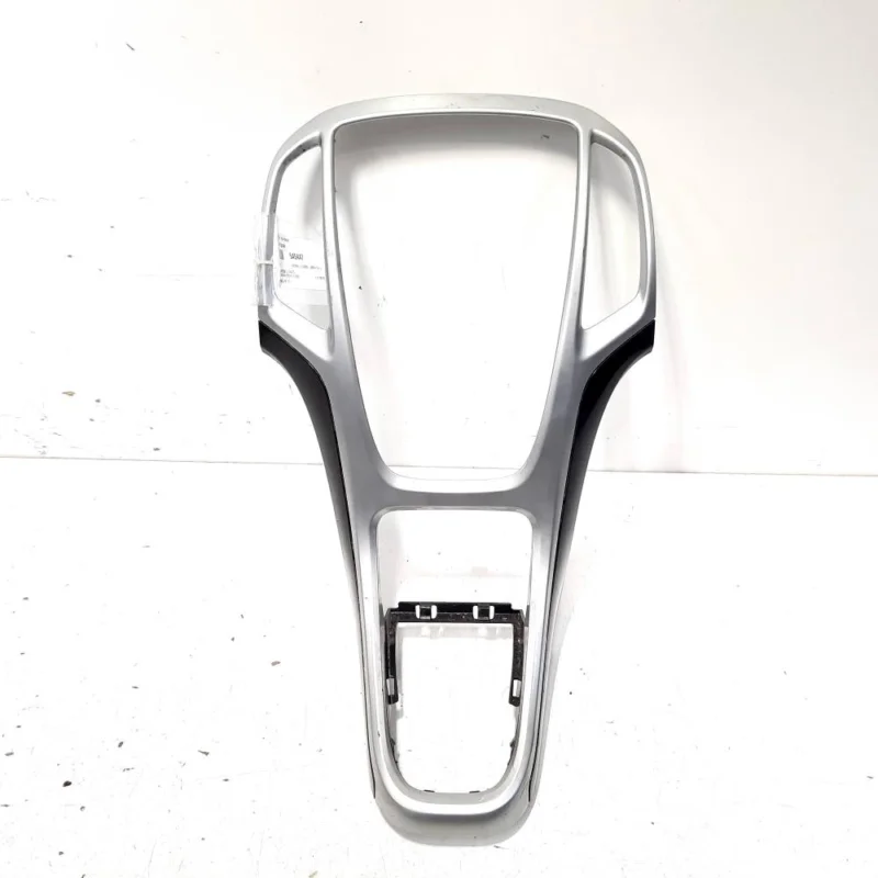 Preț promoțional Consola centrala, Opel Astra J Sedan (idi:545447)