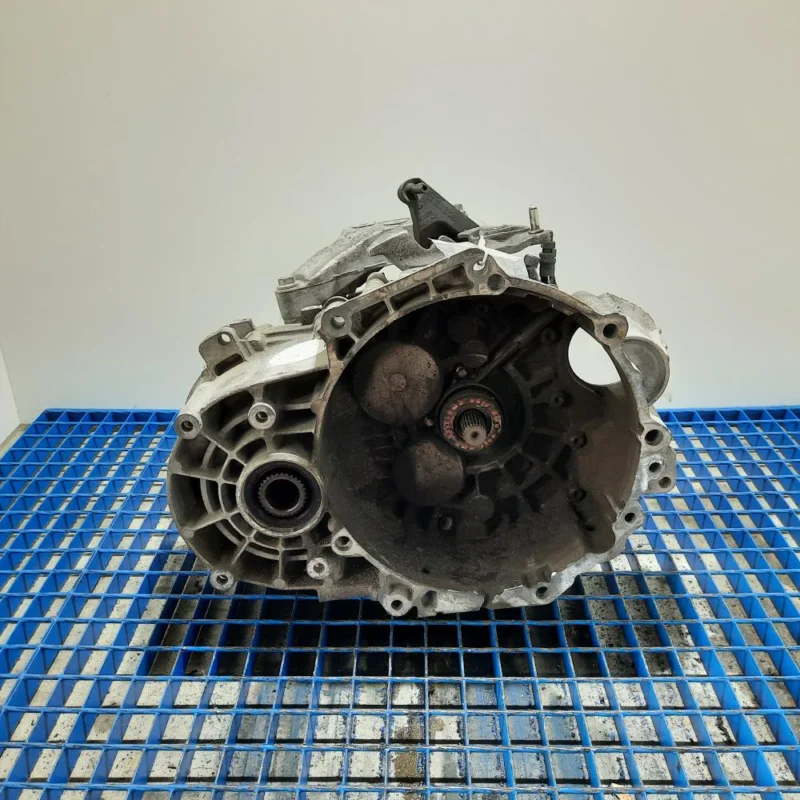 Cel mai vândut Cutie viteze manuala, cod KDZ, VW Golf 5 Plus (5M1), 2.0 TDI, BMN, 4x4, 6 vit man (idi:541354)