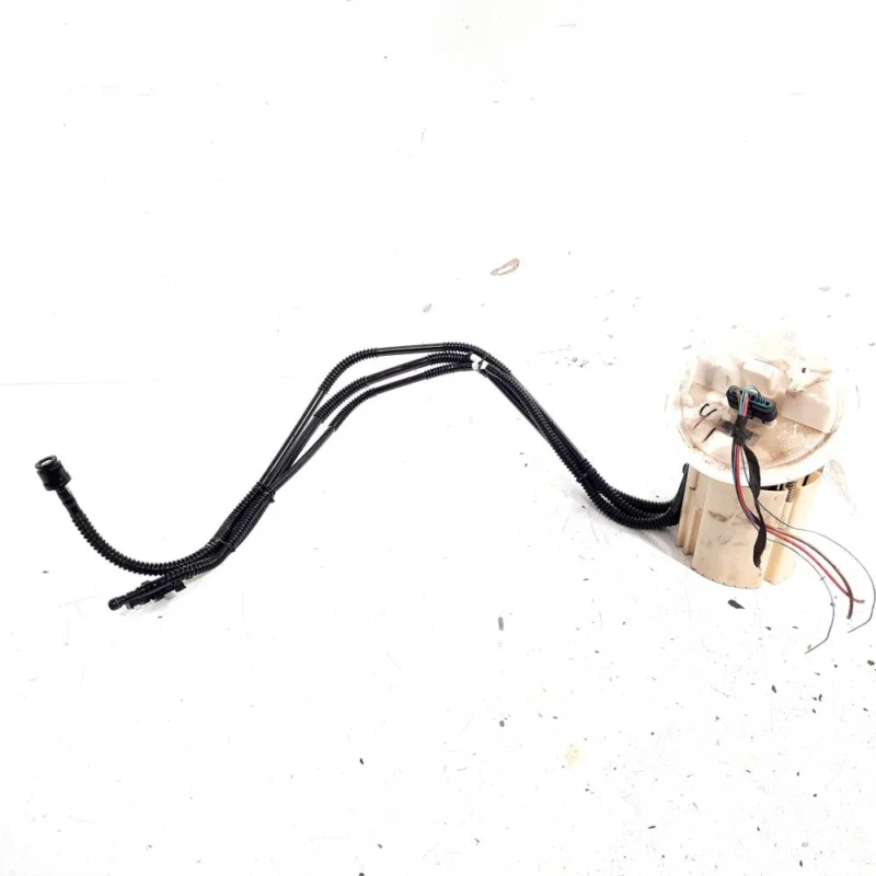 Ofertă Pompa combustibil rezervor, cod A2044700594, Mercedes Clasa GLK (X204), 2.2 CDI, OM651912 (idi:540335)