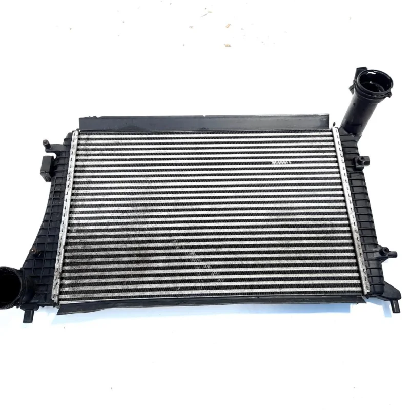 Retur ușor Radiator intercooler, cod 3C0145803E, Skoda Superb II (3T4), 2.0 TDI, BMP (idi:512670)