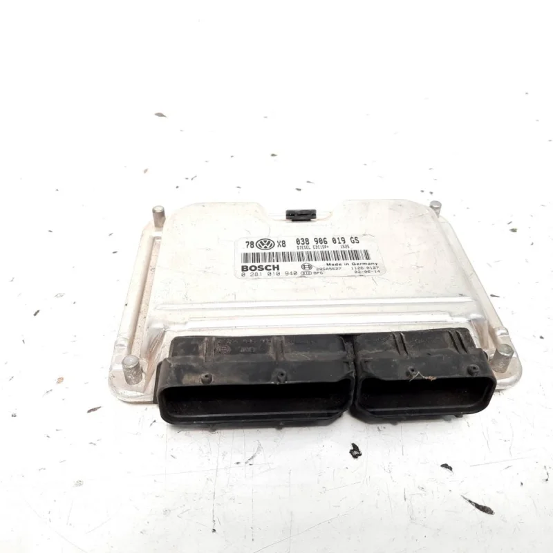 Calculator motor, cod 038906019GS, 0281010940, Audi A4 Avant (8E5, B6), 1.9 TDI, AWX (idi:535614) Preferatul clienților