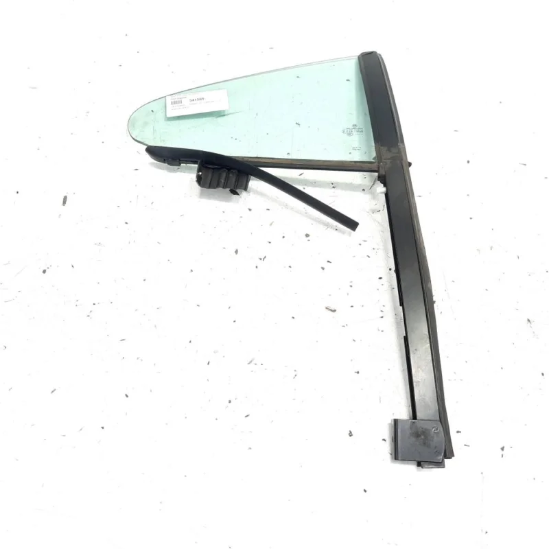Geam fix dreapta spate, Vw Passat CC (357) (id:541589) Reducere specială