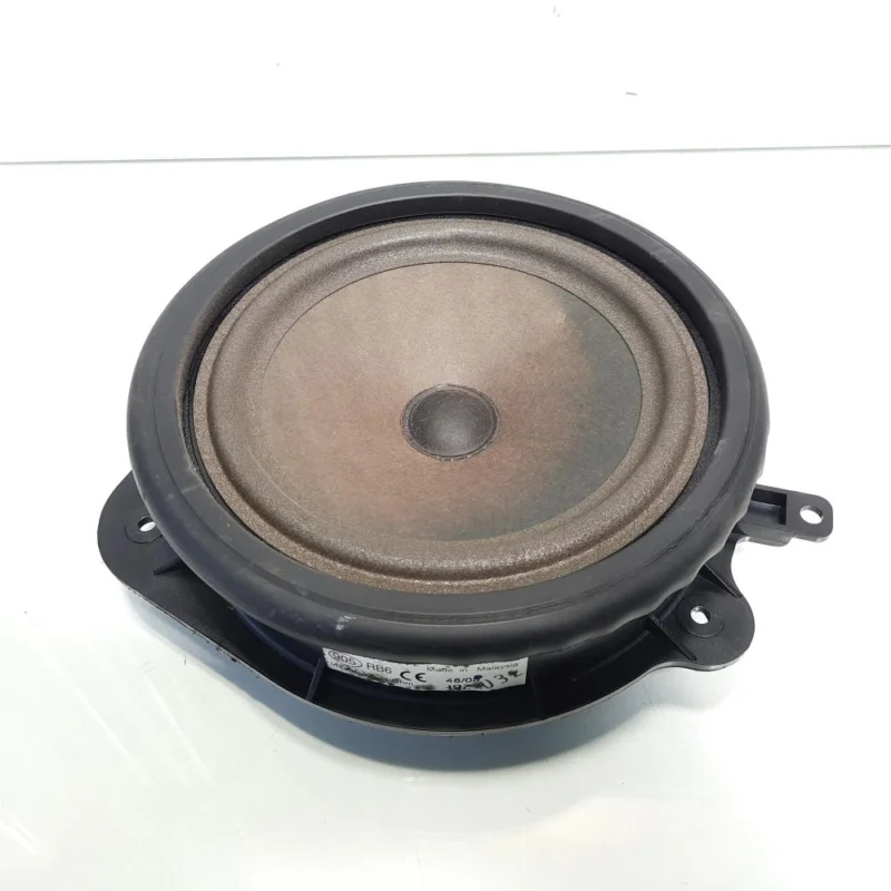 Super ofertă Boxa fata, cod 8P0035411, Audi A3 Cabriolet (8P7) (id:538254)