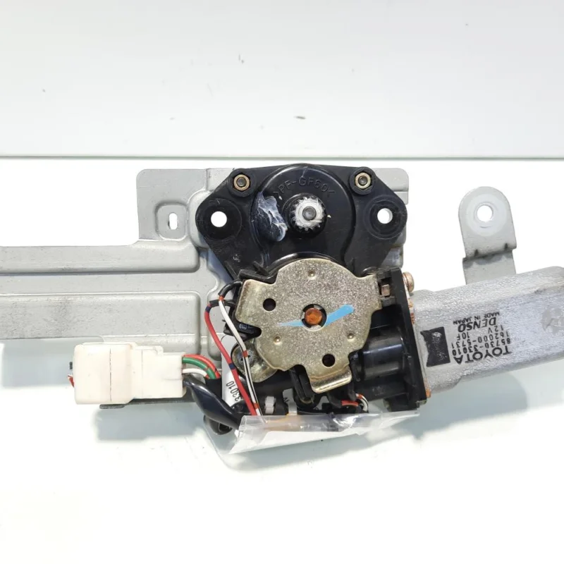 Motoras trapa, cod 85730-33010, Toyota Rav 4 II (CLA2, XA2, ZCA2, ACA2 (id:537059) Cel mai bun preț