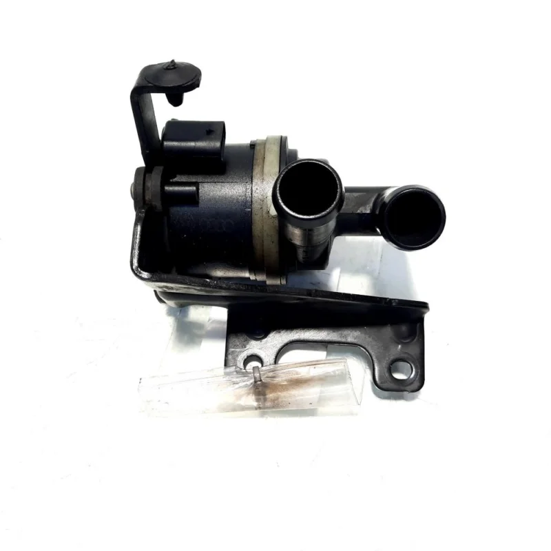 Pompa recirculare apa, cod 5N0985561A, VW Passat CC (358), 2.0 TDI, CFF (idi:533570) Reducere