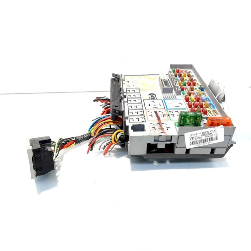 Tablou sigurante, cod 24412497, Opel Astra G Sedan (F69) 1.6 benz, Z16SE (id:532547) Cel mai bun preț