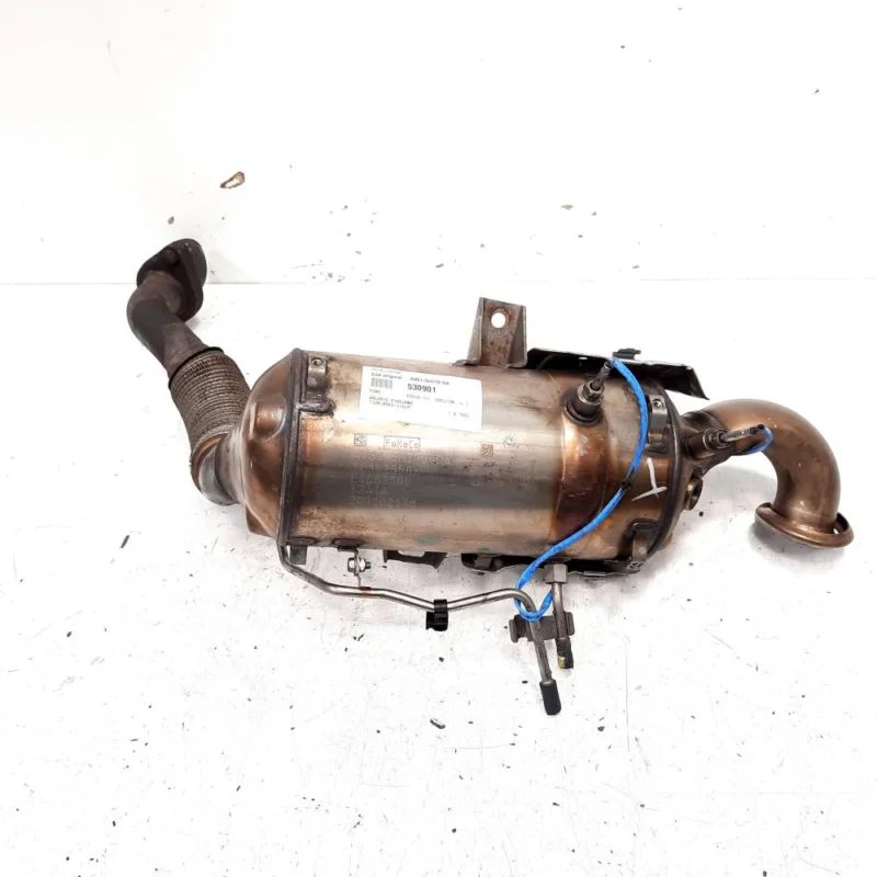 Catalizator cu filtru de particule, cod AV61-5H270-DA, Ford Focus 3 Sedan, 1.6 TDCI, NGDB (idi:530901) Ofertă exclusivă