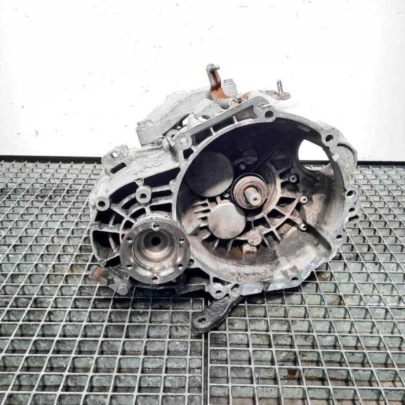 Chilipir Cutie viteza manuala, cod JLU, Vw Passat (3C2) 2.0 TDI, BMP, 6 vit man (pr:110747)