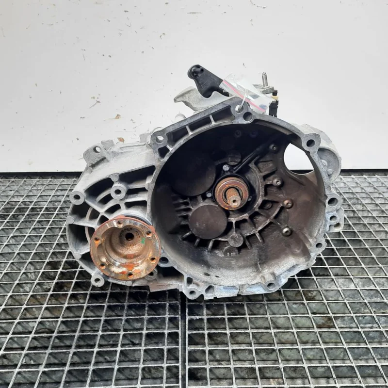 Doar azi Cutie viteza manuala, cod LHD, Vw Passat (3C2) 2.0 TDI, CBA, 6 vit man (id:526209)