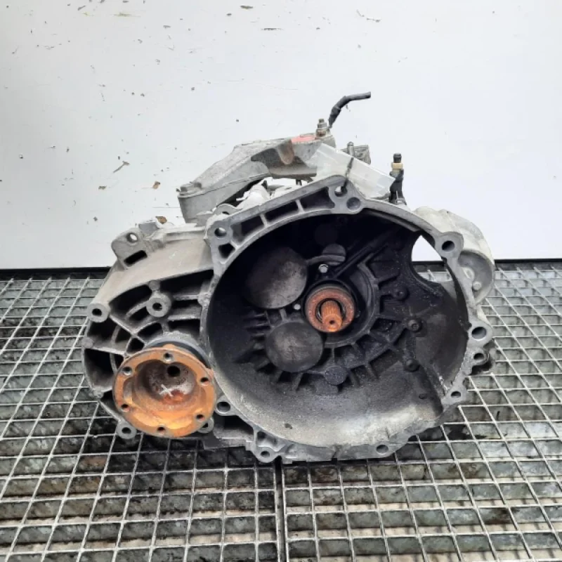 Popular Cutie de viteza manuala cu Start Stop, LNZ, Audi A3 (8V1), 2.0 TDI, CRB, 6 vit man (pr.110747)