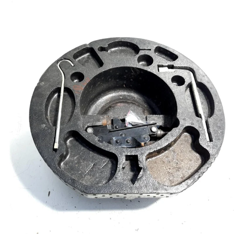 Super ofertă Spuma cu cric si cheie, Chevrolet Aveo sedan (T200,T250) (id:520688)