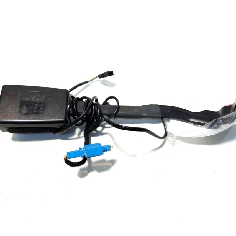 Capsa centura stanga fata cu fir, cod 1K8857755D, Vw Passat Variant (365) (id:512951) Preț promoțional