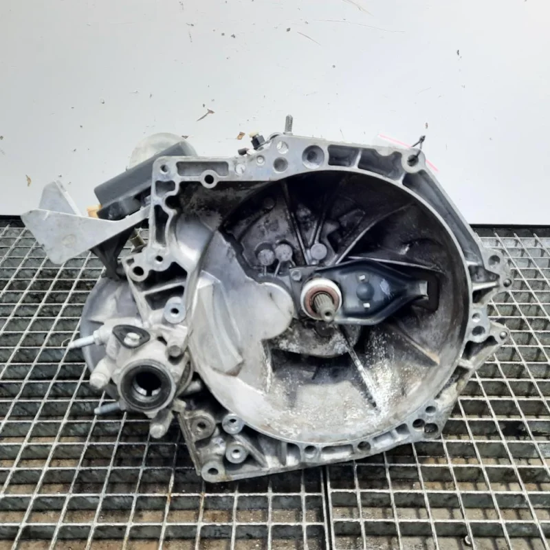 Ofertă de sezon Cutie viteza manuala, cod 20DP42, Citroen C4 (I) sedan, 1.6 benz, 5FW, 5 vit man (idi:517827)