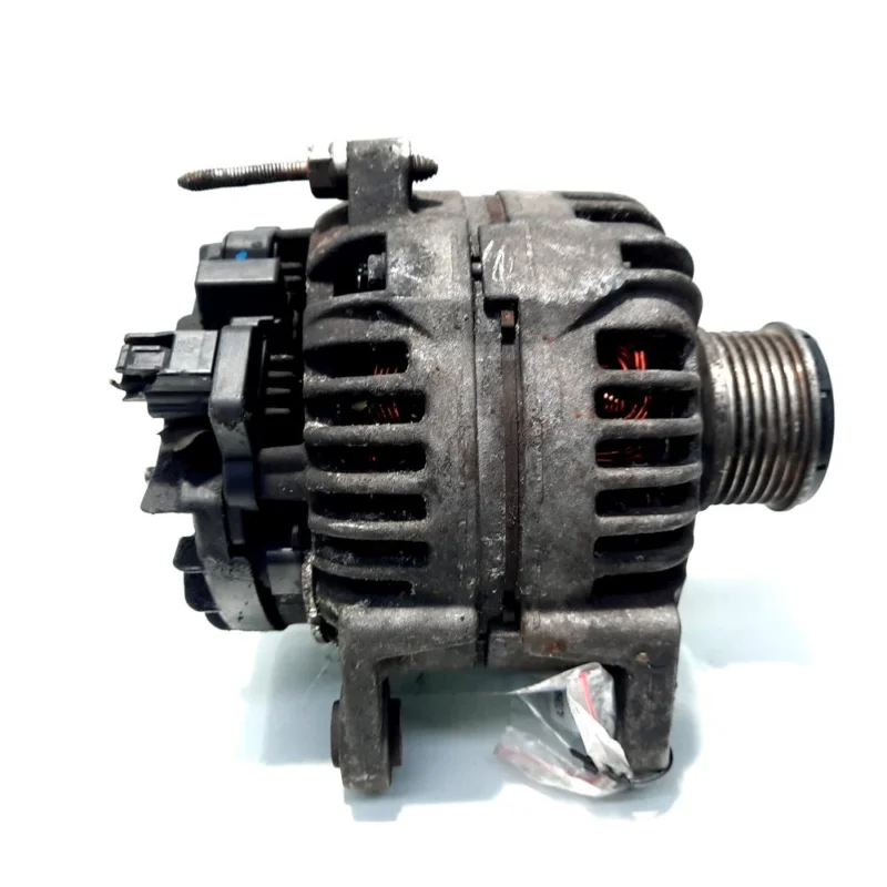 Discount Alternator 120A, cod 8200660033, Renault Megane 2, 1.5 DCI, K9KP732 (id:513095)