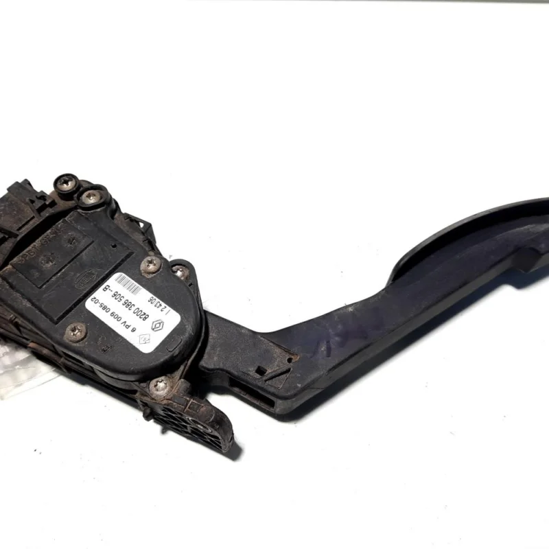 Pedala acceleratie, cod 8200386506B, Dacia Logan MCV (KS) (id:511214) Retur ușor