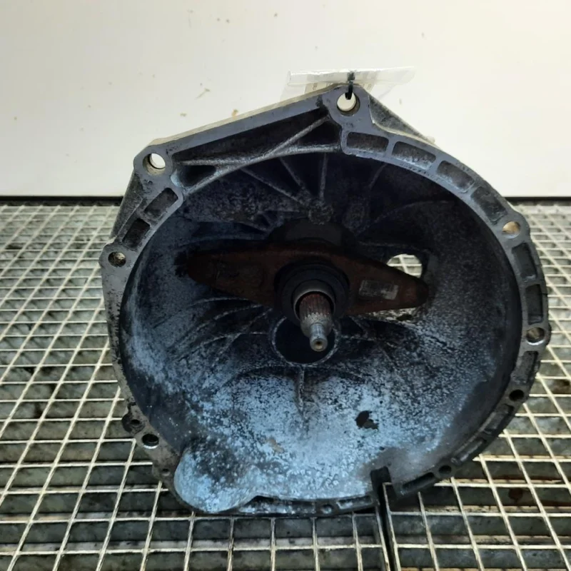 Cutie de viteze manuala cu Start-Stop, cod 1069401059, Bmw 3 (E90), 2.0 diesel, N47D20C, 6 vit man (id:110747) Reducere specială