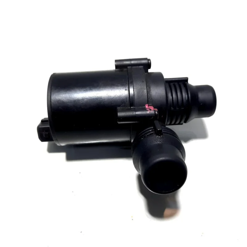 Retur ușor Pompa apa auxiliara, cod 6917700-05, Bmw 5 (E60) 3.0 Diesel, 306D3 (id:429446)