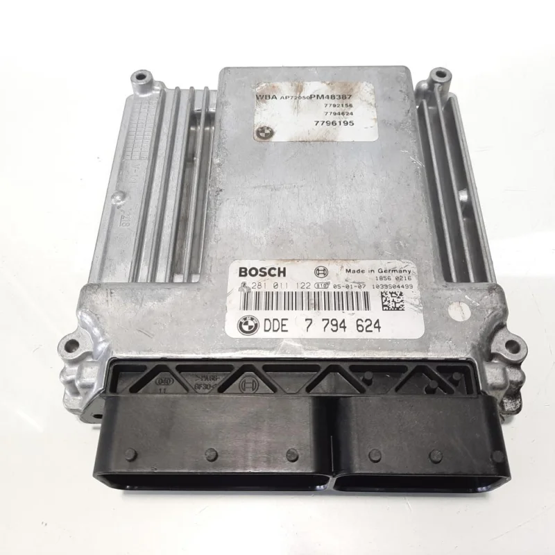 Calculator motor Bosch, cod 7794624, 0281011122, Bmw 3 Cabriolet (E46) 2.0 D, 204D4 (idi:483590) Doar azi