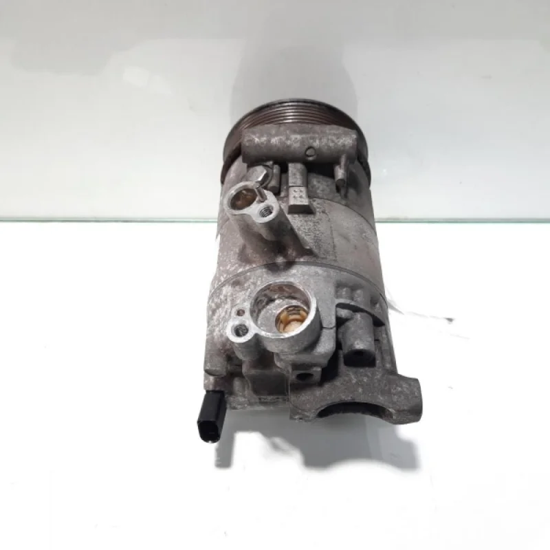 Super ofertă Compresor clima, cod 5K0820803A, Seat, 2.0 TDI, CDLA (idi:482325)