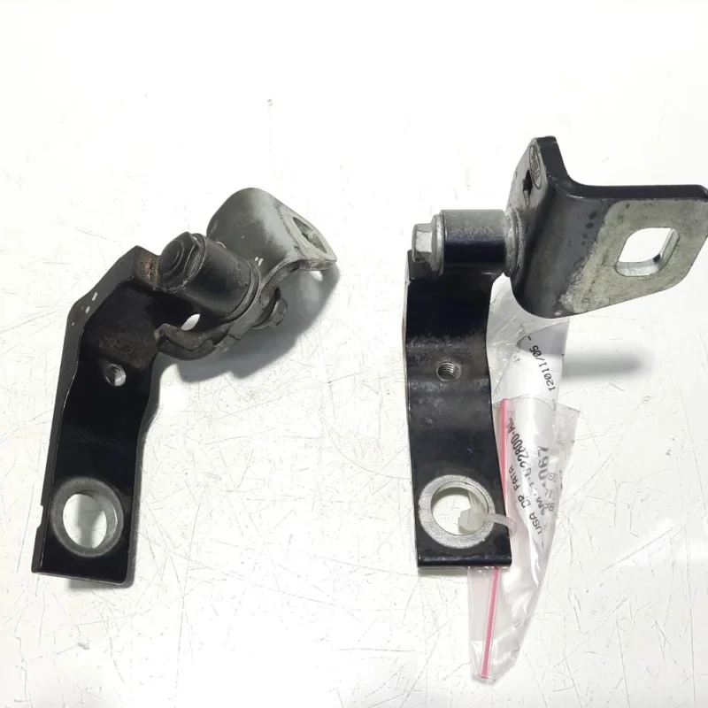 Set balamale dreapta fata, cod AM51-U22800-AC, Ford Focus 3 Turnier (id:504067) Ofertă de sezon