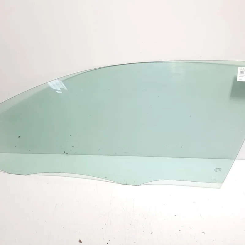 Geam stanga fata, Vw Golf 6 (5K1) (id:503555) Reducere