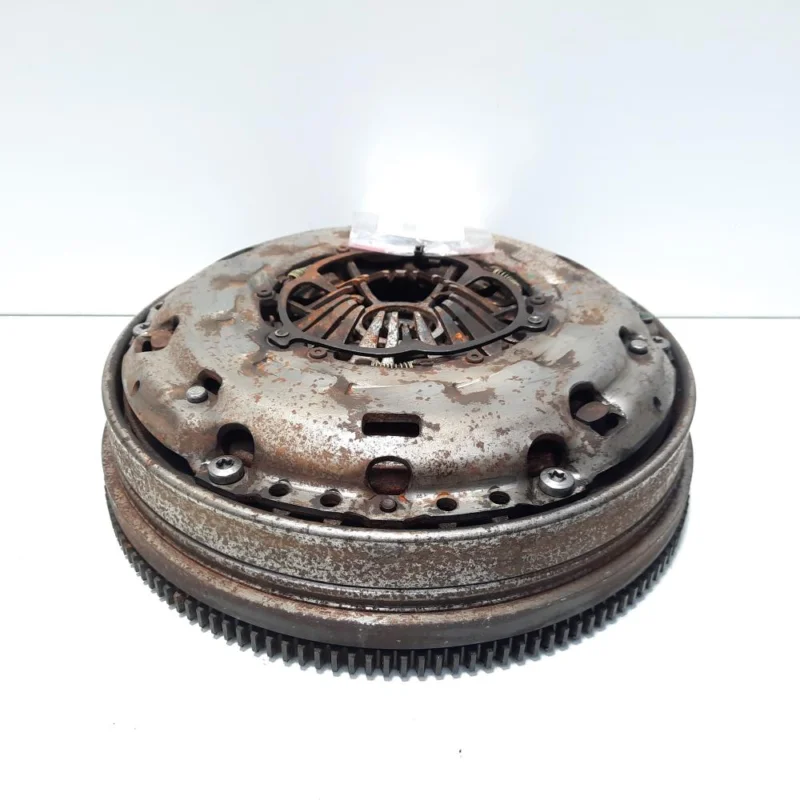 Preț promoțional Volanta masa dubla cu placa presiune 4x4, Mitsubishi Outlander 2, 2.2DI-D, 4HN, 6 vit man (id:502883)