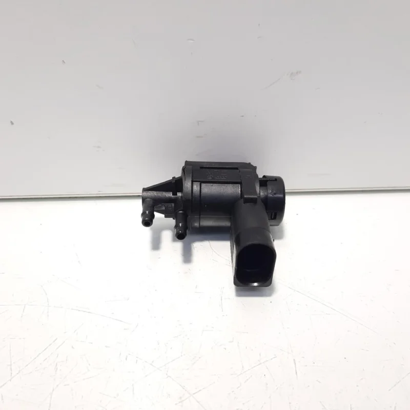 Bestseller Supapa vacuum, cod 1J0906283B, Audi A3 (8P1) 3.2 benz v6, BMJ (id:501812)