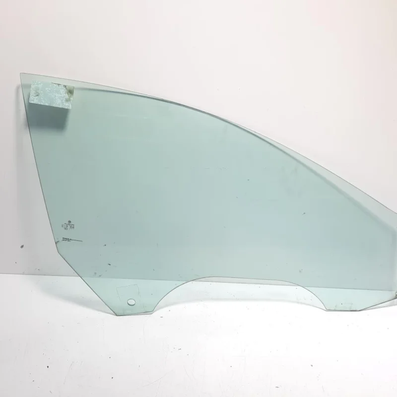 Retur ușor Geam dreapta fata, Vw Passat CC (357) (id:500986)