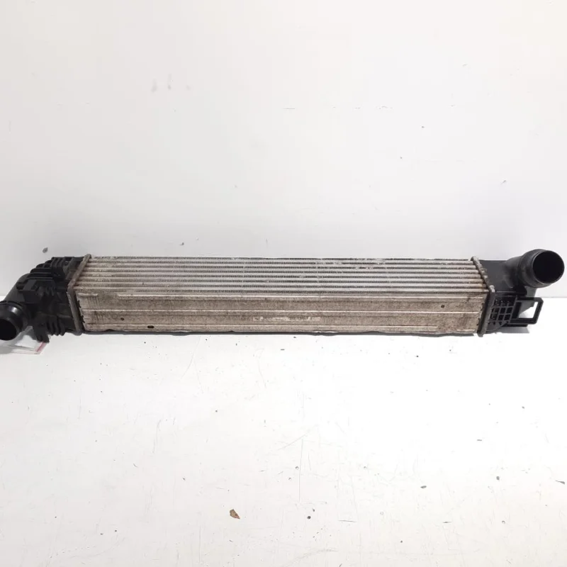 Radiator intercooler, cod 8200880552, Dacia Duster, 1.5 DCI, K9K898 (id:501493) Reducere de preț