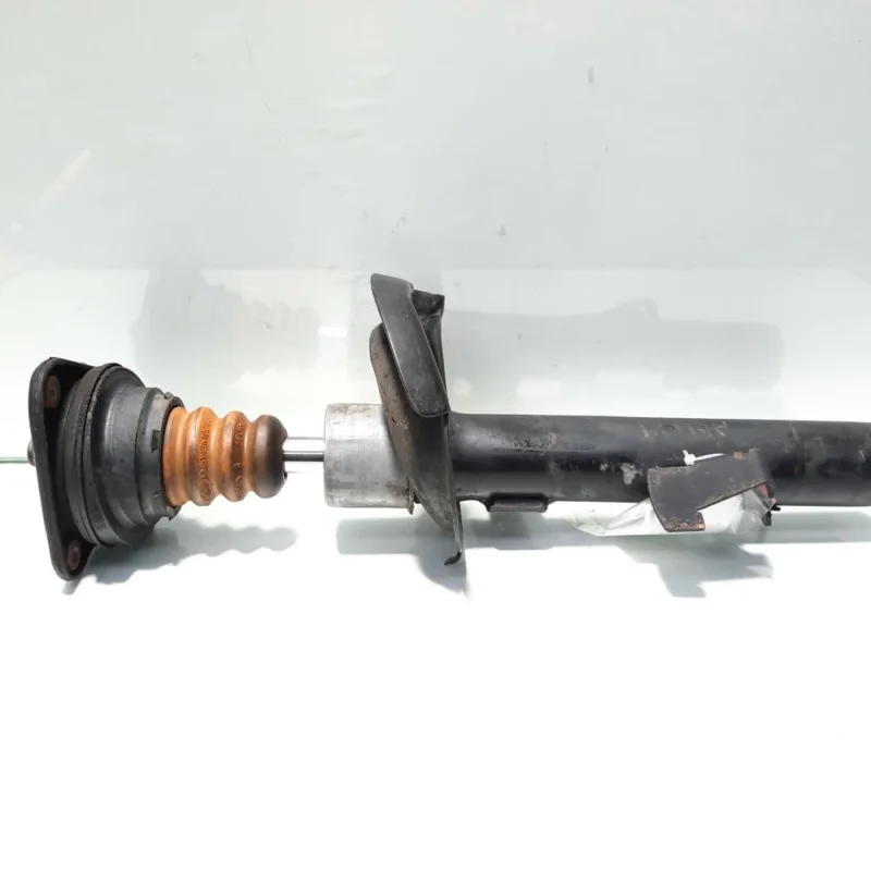 Preț redus Amortizor stanga fata, cod 6N41-18K001-ACC, Ford Focus 2 Cabriolet, 2.0 TDCI, G6DA (id:500033)