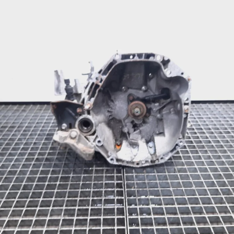 Preț mic Cutie viteza manuala, cod JH3193, Renault Clio 2 Coupe, 1.5 DCI, K9K, 5 vit man (pr:110747)