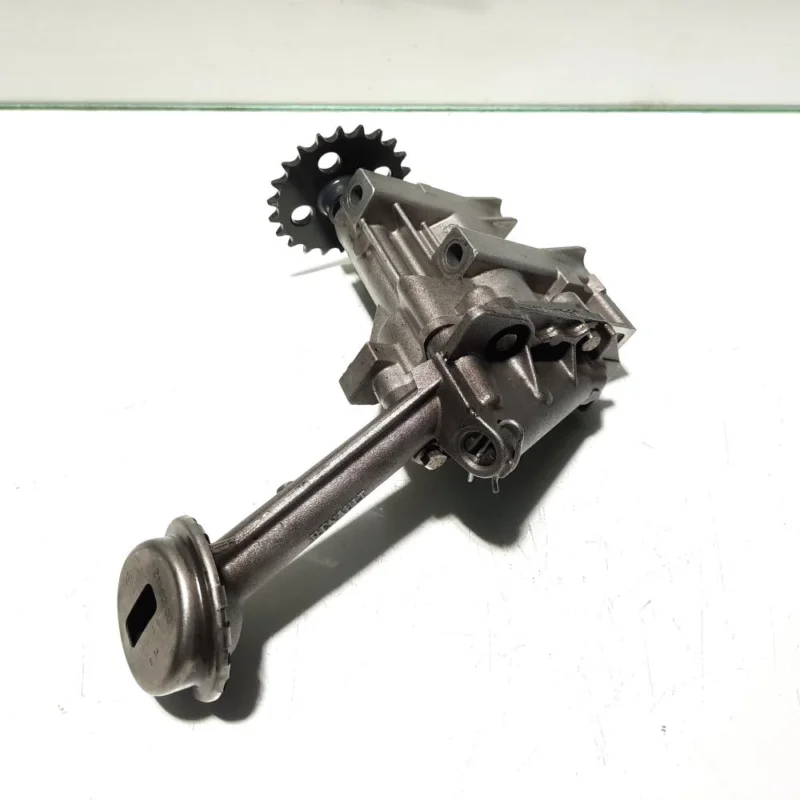 Preț promoțional Pompa ulei, cod 8200307174, Renault Clio 3 Combi, 1.5 DCI, K9K770 (idi:497235)