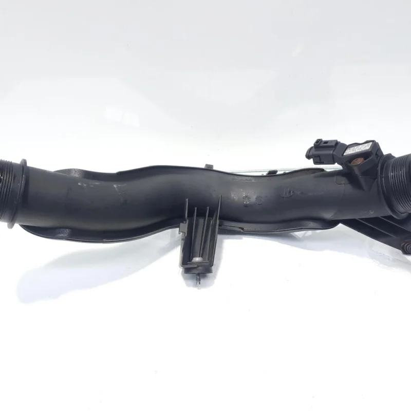 Preț promoțional Tub intercooler cu senzor, cod 6R0145770A, Skoda Rapid (NH3) 1.6 TDI, CAYC (id:497466)