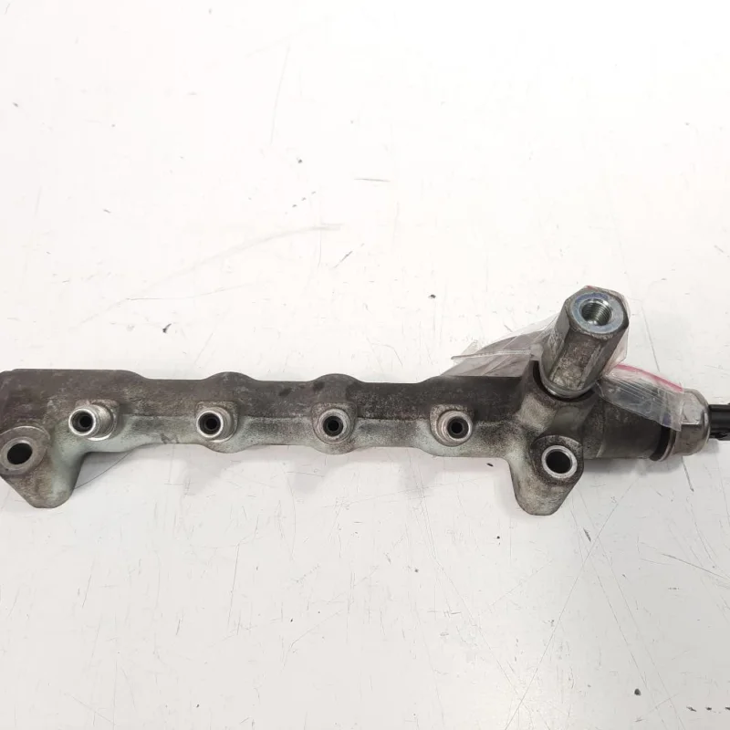 Rampa injectoare cu senzor, Opel Astra J Sedan, 1.7 CDTI, A17DTR (idi:491071) Preț mic
