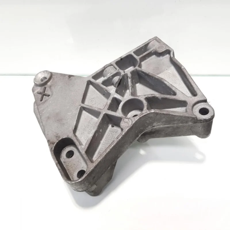 Suport motor, cod 8200739777, Renault Megane 3, 1.5 DCI, K9K832 (idi:477363) Preț promoțional