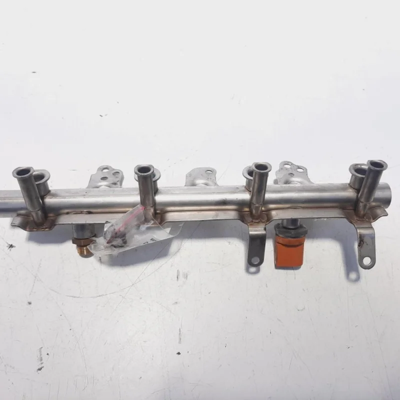 Rampa injectoare cu senzor, cod 06J133317AB, Seat Exeo (3R2), 1.8 TSI, CDHA (idi:494483) Retur ușor