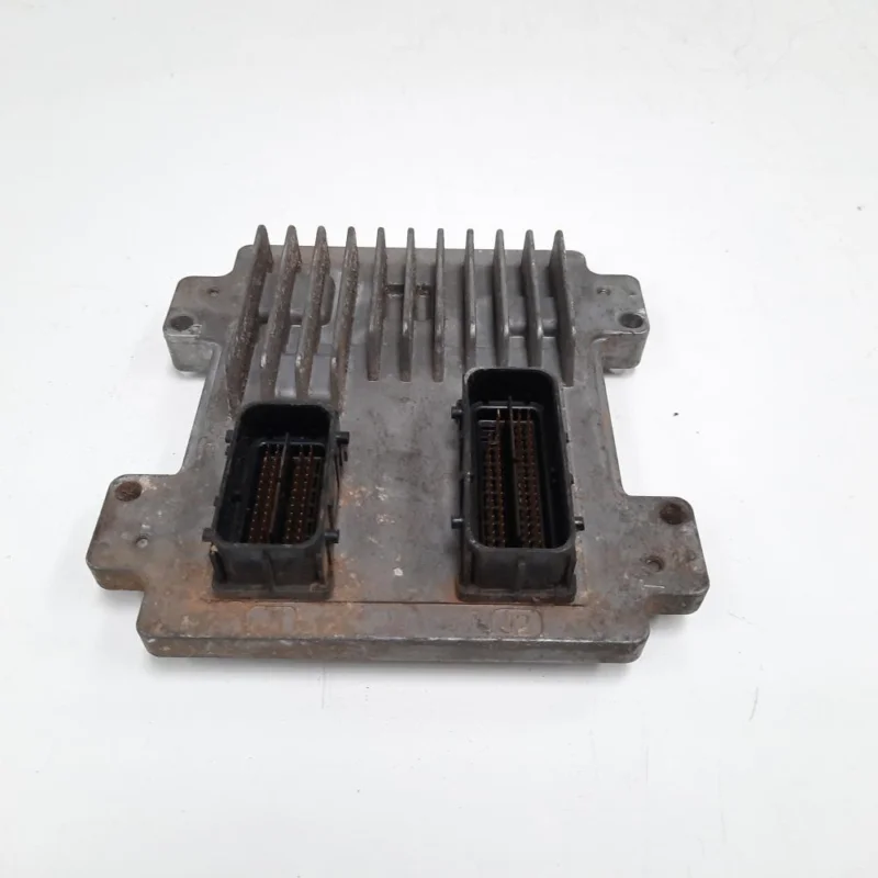 Calculator motor, cod GM55576697, Opel Astra J, 1.4 benz, A14XER (idi:491640) Ultima șansă