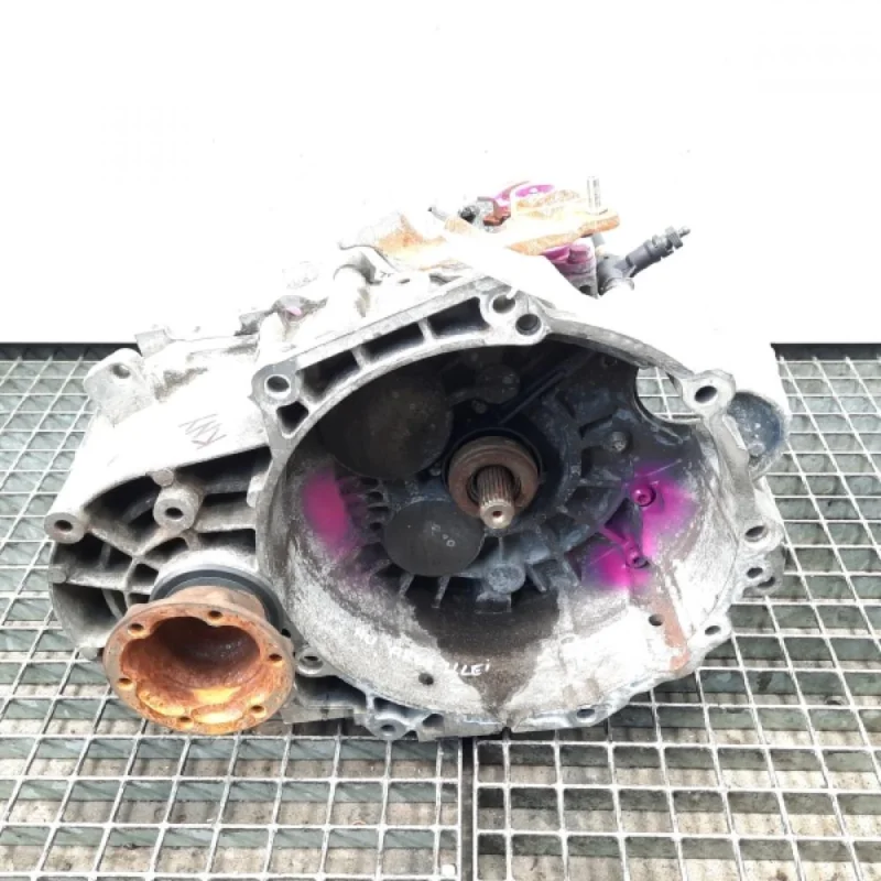Disponibil imediat Cutie viteze manuala, cod KNY, VW Touran (1T1, 1T2), 2.0 TDI, 6 vit man (idi:489774)