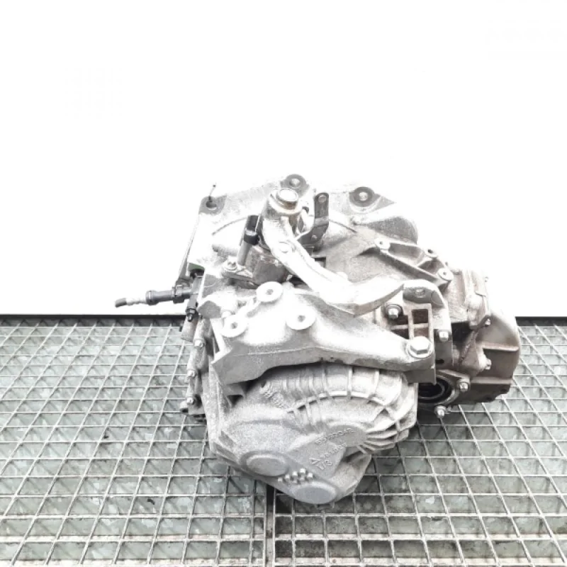 Cutie viteza manuala, cod GM55561599, Opel Astra J Sedan, 1.7 cdti, A17DTS, 6 vit man (pr:286779) Cumpără online