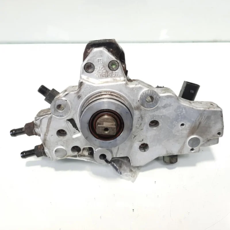 Pompa inalta presiune, cod A6460700401, 0445010143, Mercedes Sprinter 3.5-t (906) 2.2 CDI, OM646989 (idi:484501) Ieftin